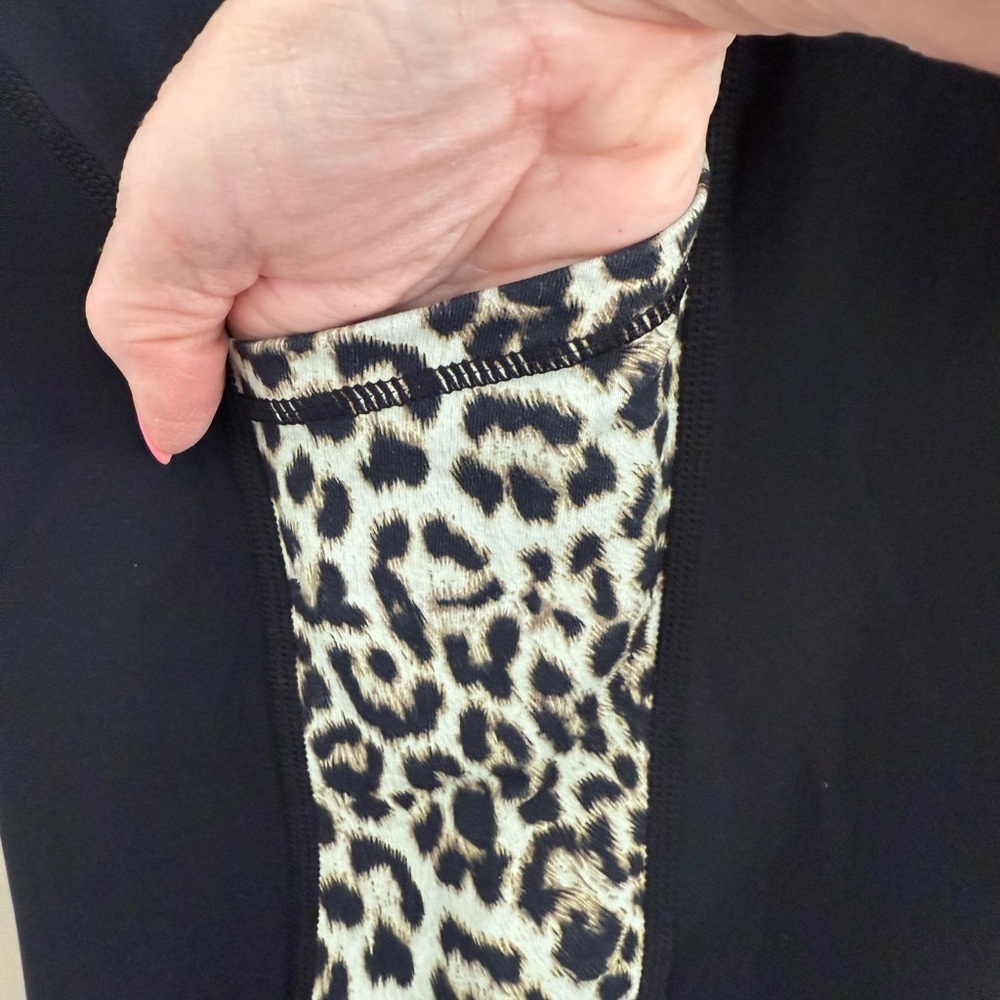 ZYIA Black + Leopard “Light & Tight” high waist leggings Size 14-16 20” Capris - Picture 3 of 8